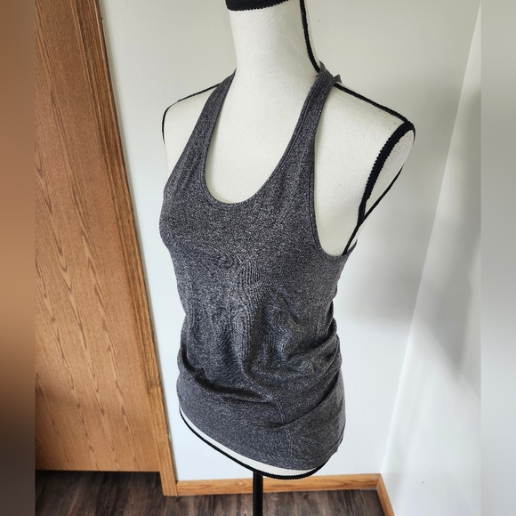 ZYIA Active Gray Racerback Fitted Tank Top Shirt - Picture 2 of 4
